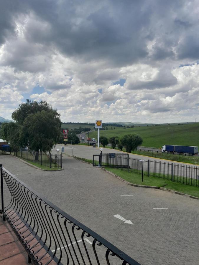 Protea Hotel By Marriott Harrismith Montrose Luaran gambar