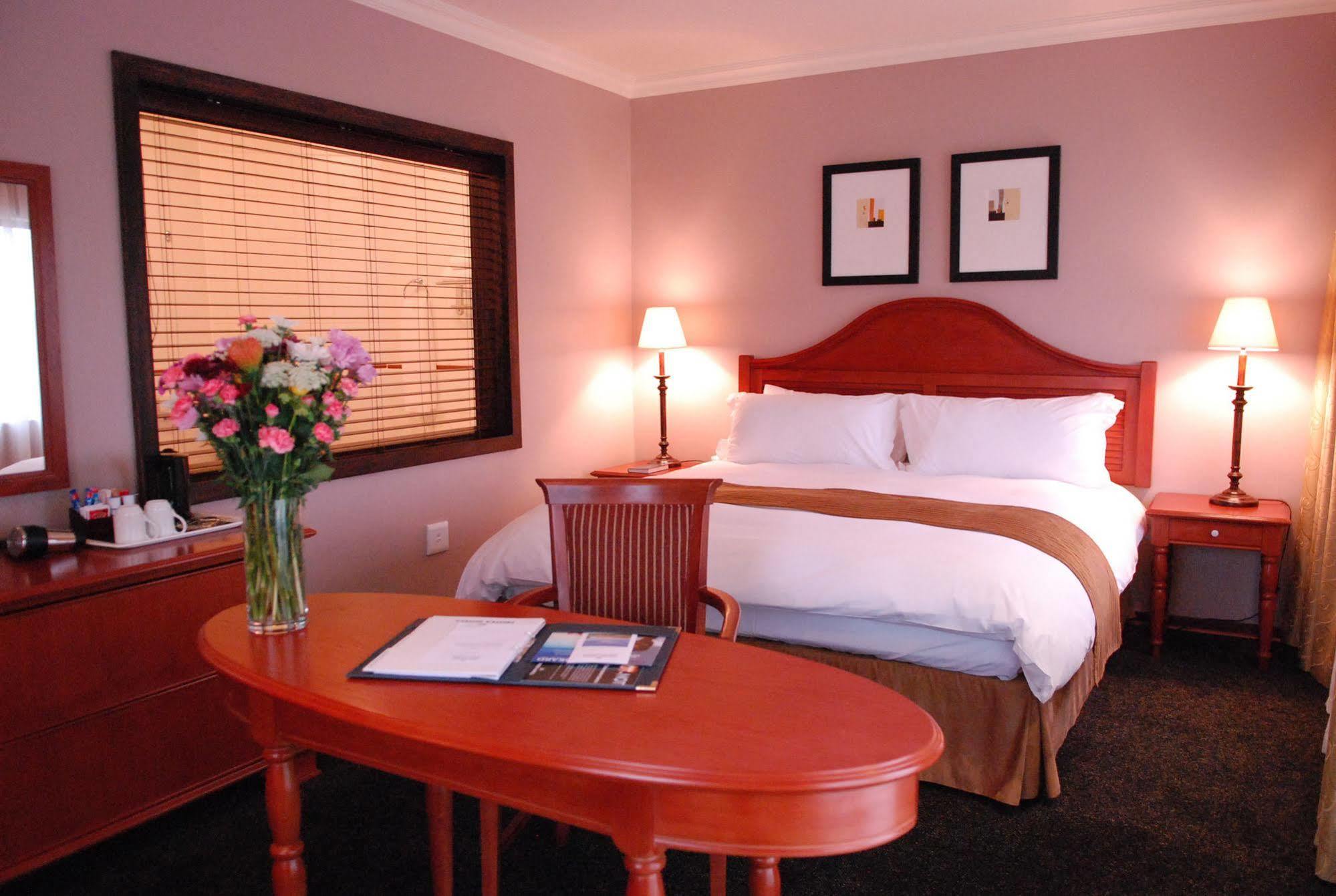 Protea Hotel By Marriott Harrismith Montrose Luaran gambar