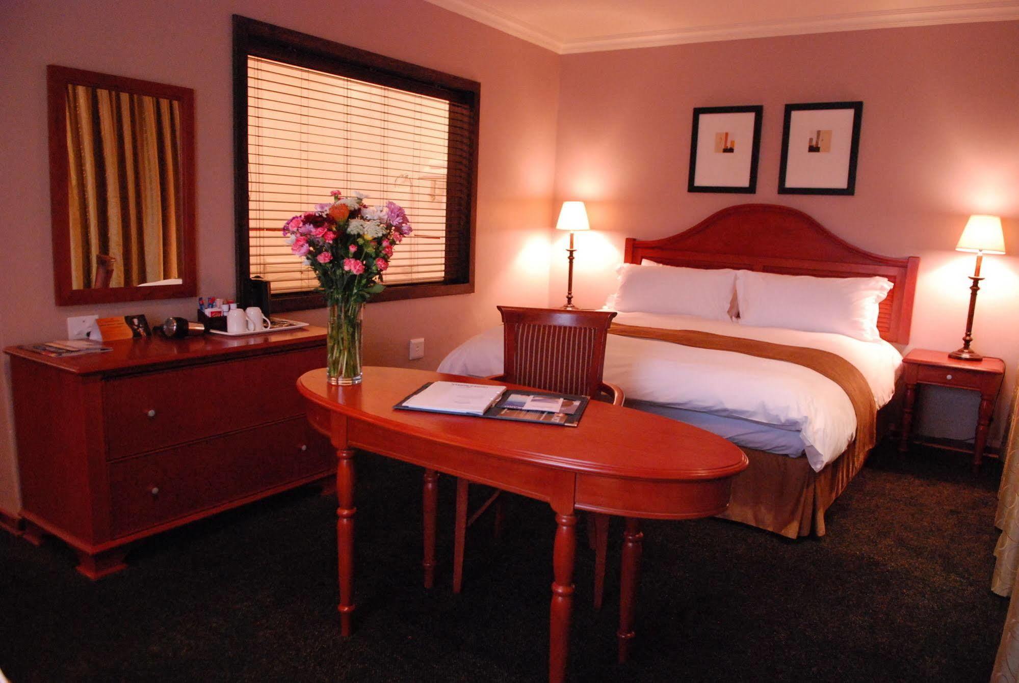 Protea Hotel By Marriott Harrismith Montrose Luaran gambar