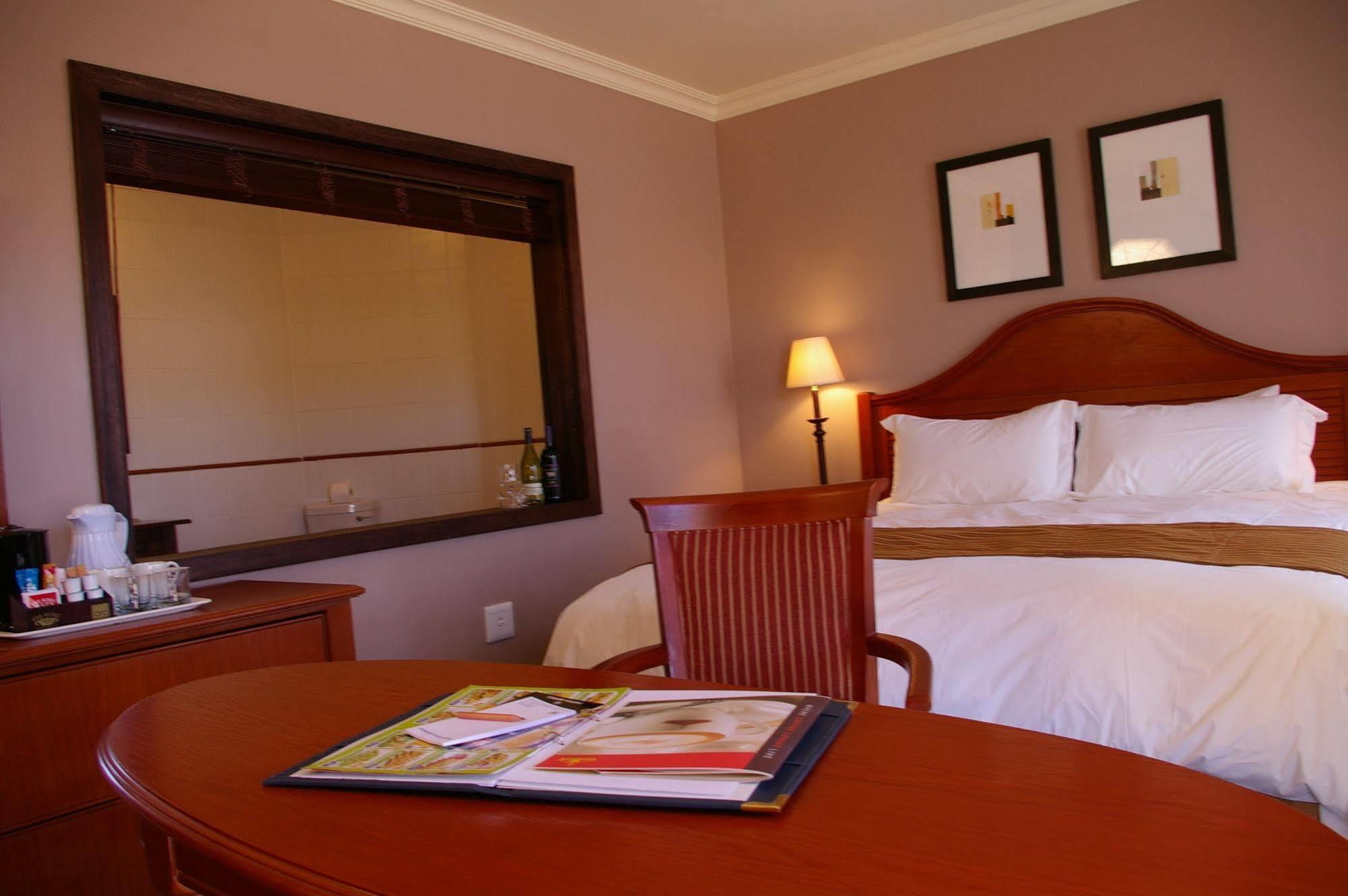 Protea Hotel By Marriott Harrismith Montrose Luaran gambar